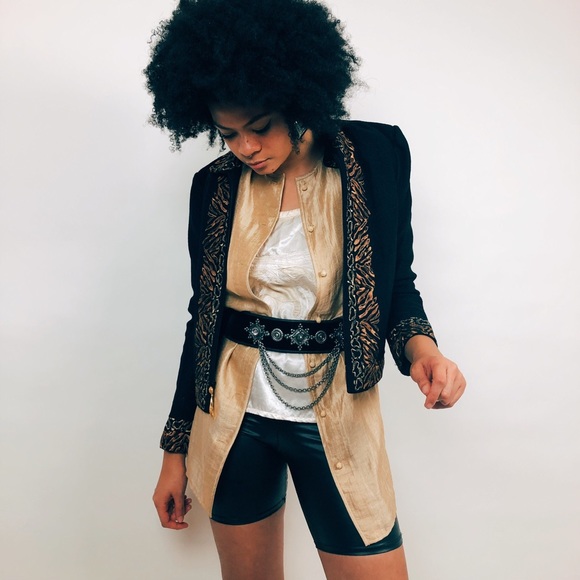 Dana Buchman gold button up tunic - Picture 6 of 6